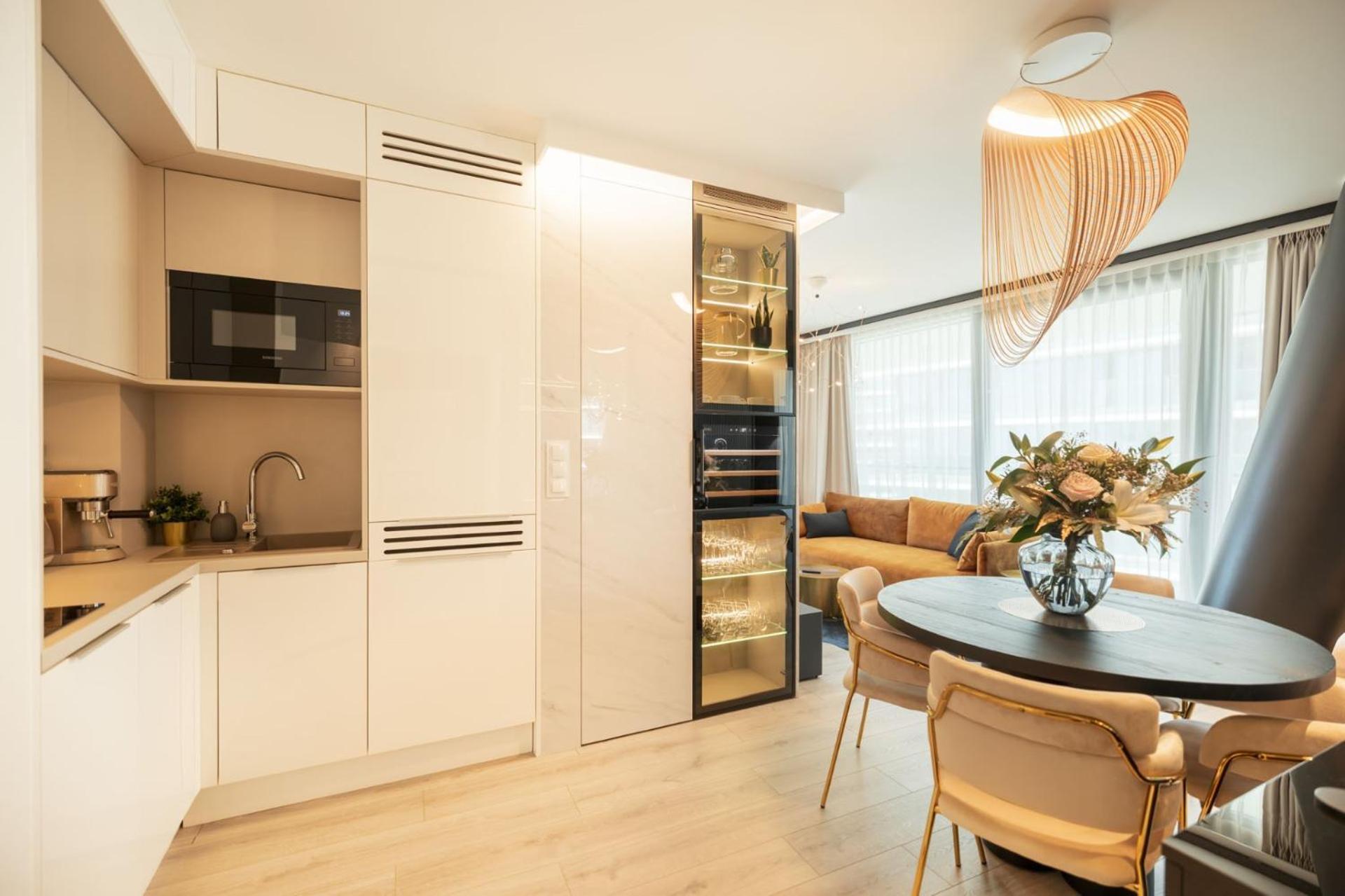 Cristallo Apartament Luxury Resort & Spa - Sea View By Renters Prestige Miedzyzdroje Eksteriør billede